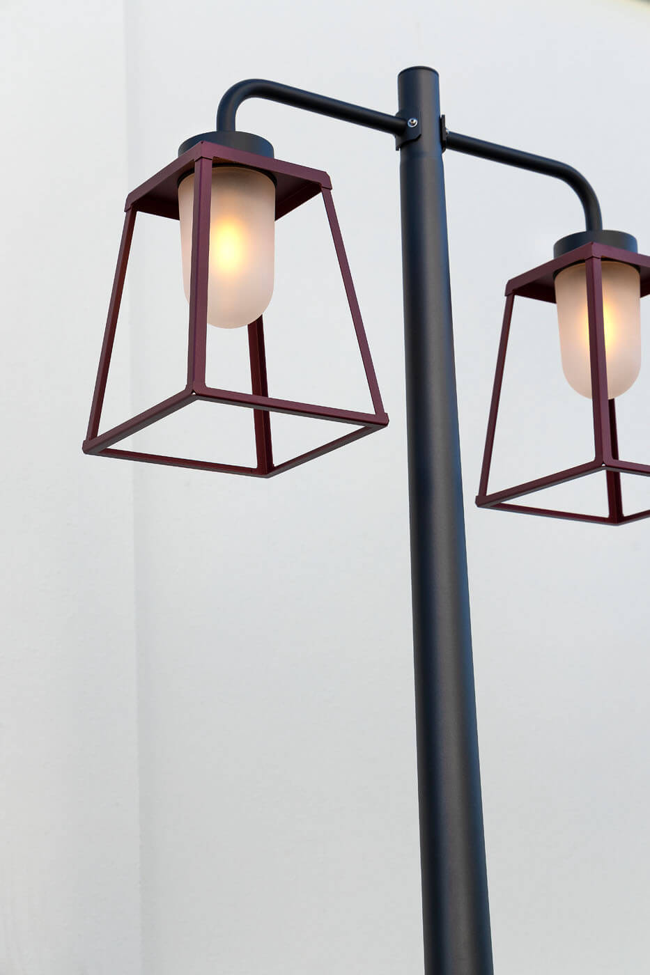 Wegelampe Lampiok 2 M5 mit 2 Leuchten | Roger Pradier®