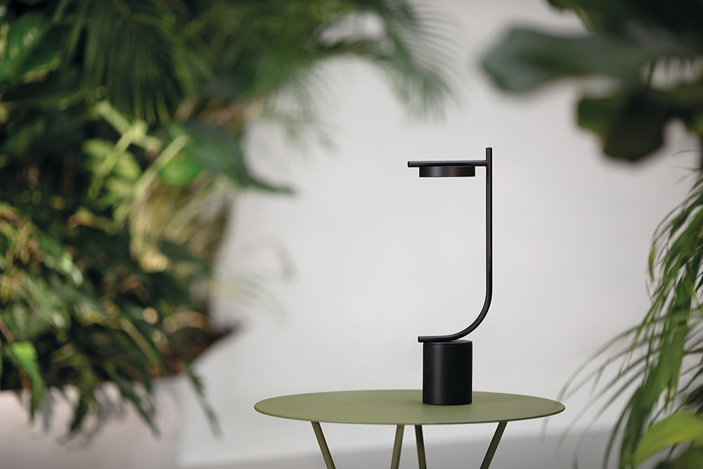 Akku-Tischleuchte IGRAM J-Form | Grupa Products