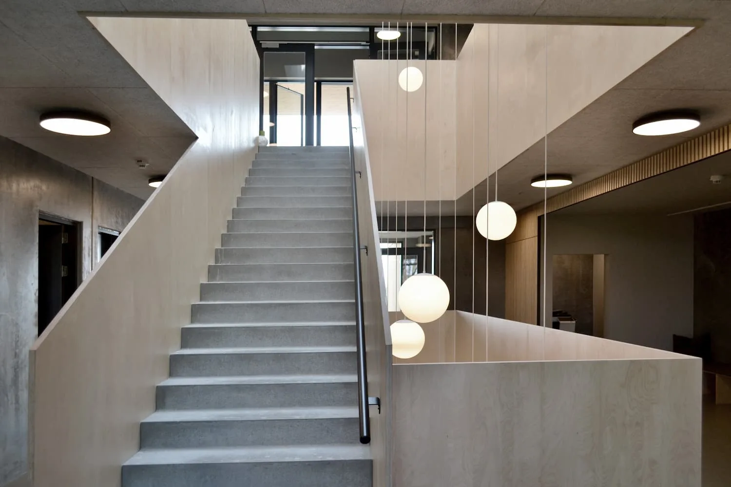 Wand- und Deckenleuchte Luna Plafond C450  | Antidark