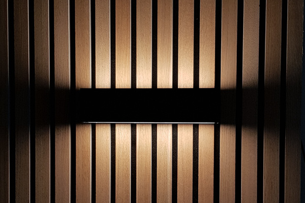 LED-Wandleuchte BRICK Outdoor Up/Down Schwarz | Antidark