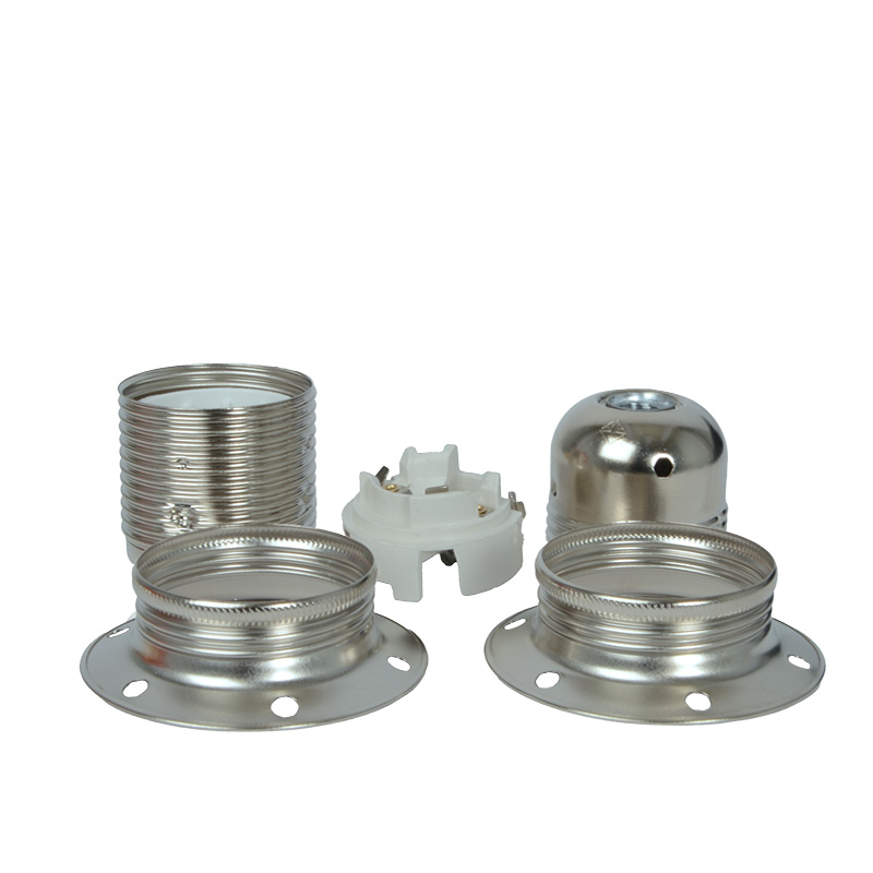 Lampenfassung E27 Metall mit Doppelklemmring gross vernickelt