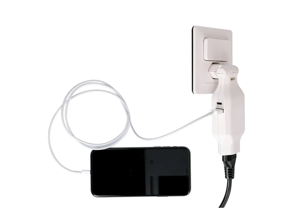 Abzweigstecker clip-clap mit USB-A und USB-C