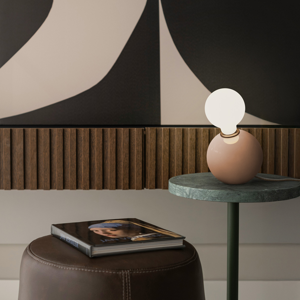 Keramik Tischlampe Antares E27 - nude | atelier mond