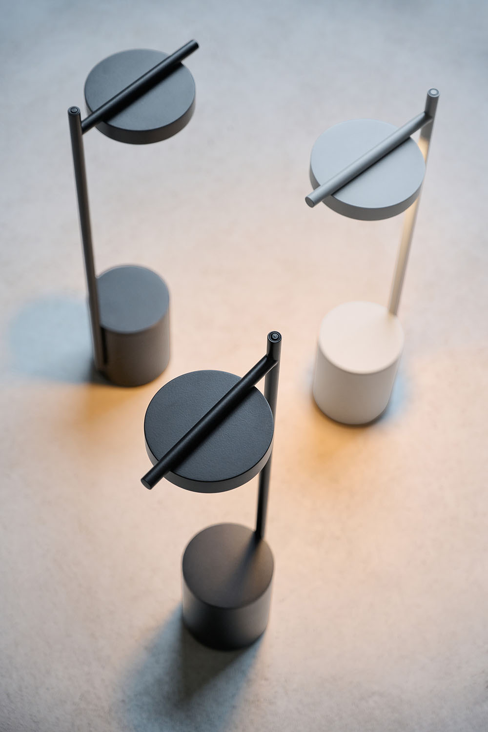 Akku-Tischleuchte IGRAM I-Form | Grupa Products