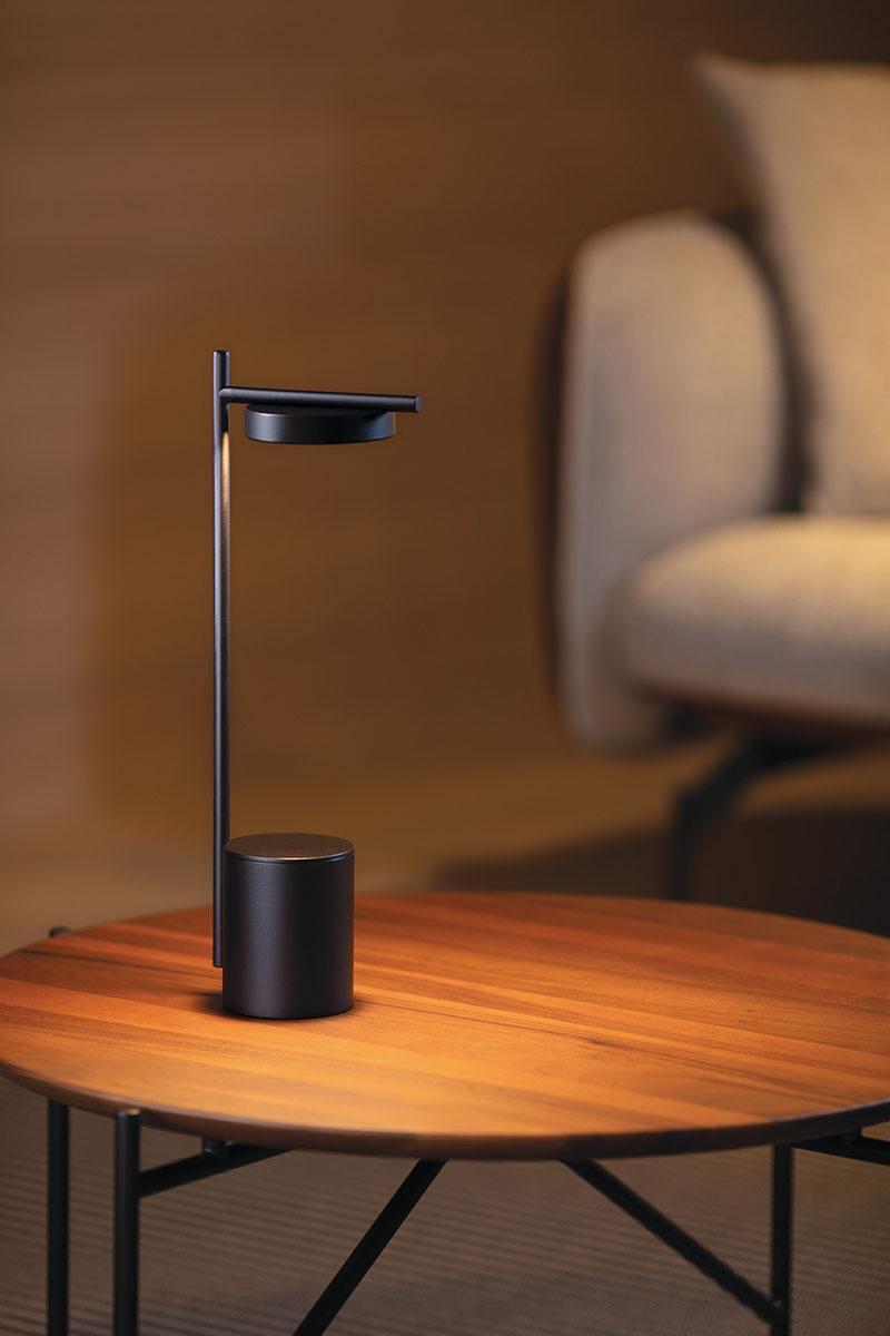 Akku-Tischleuchte IGRAM I-Form | Grupa Products