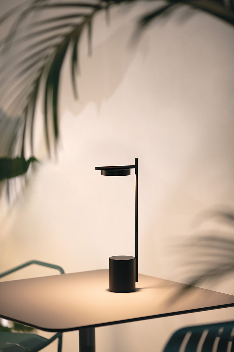 Akku-Tischleuchte IGRAM I-Form | Grupa Products