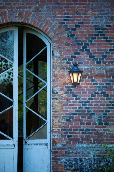 Aussenwandlampe Victoria M1 | Roger Pradier®